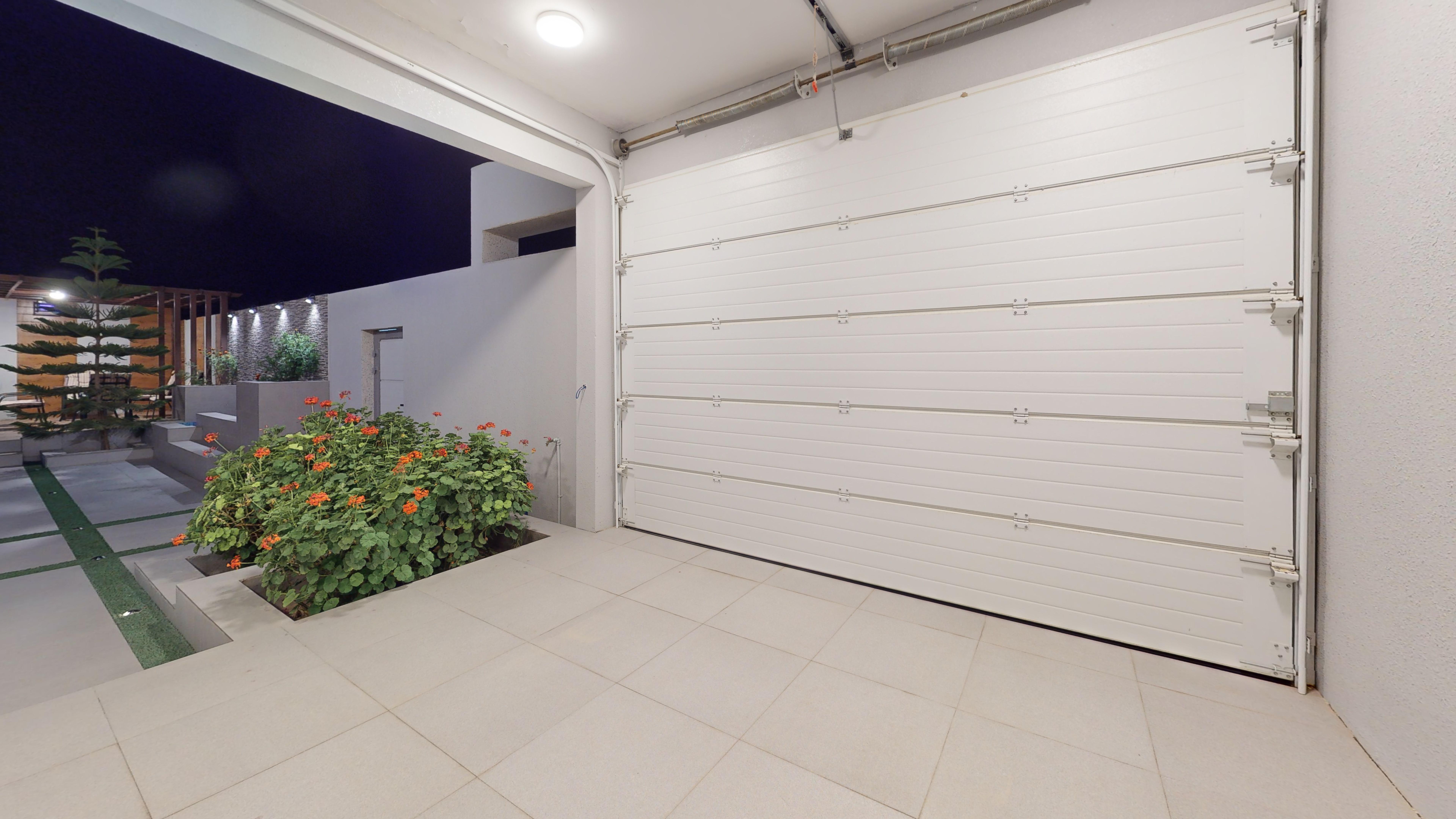 استراحة رافلز، الجبل الأخضر، سيق، الجراج