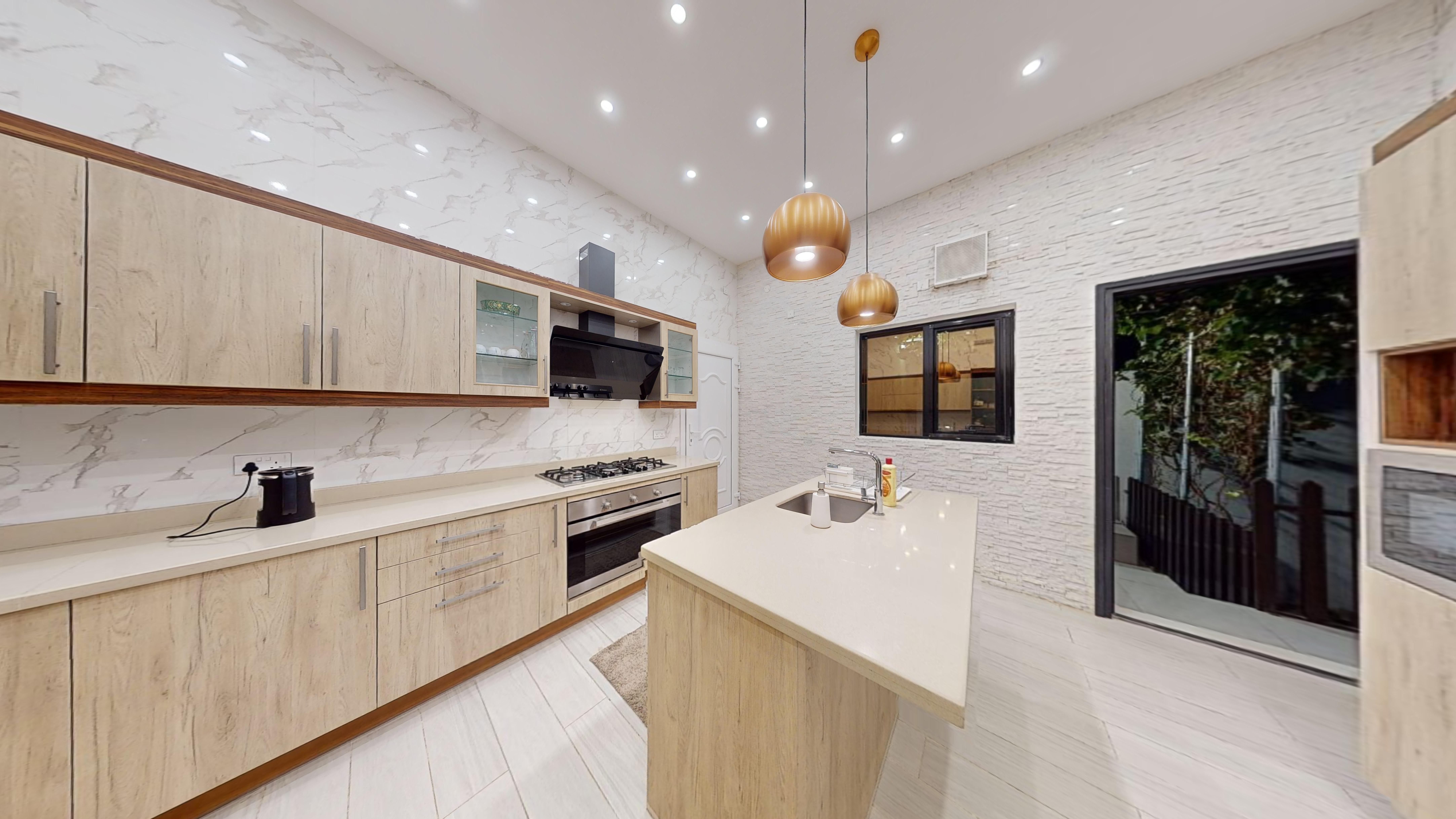 استراحة رافلز، الجبل الأخضر، سيق، عام