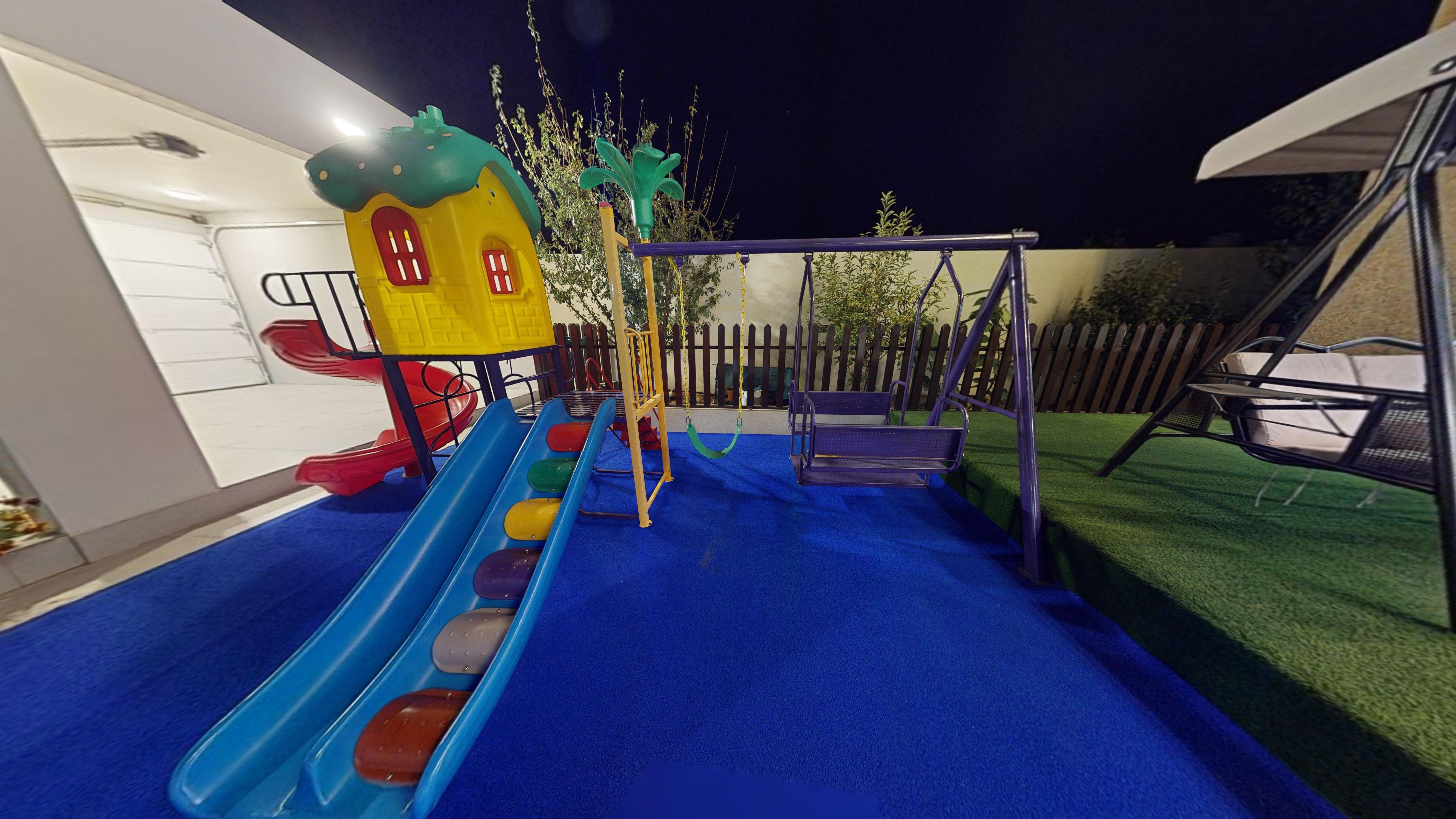 استراحة رافلز، الجبل الأخضر، سيق، عام