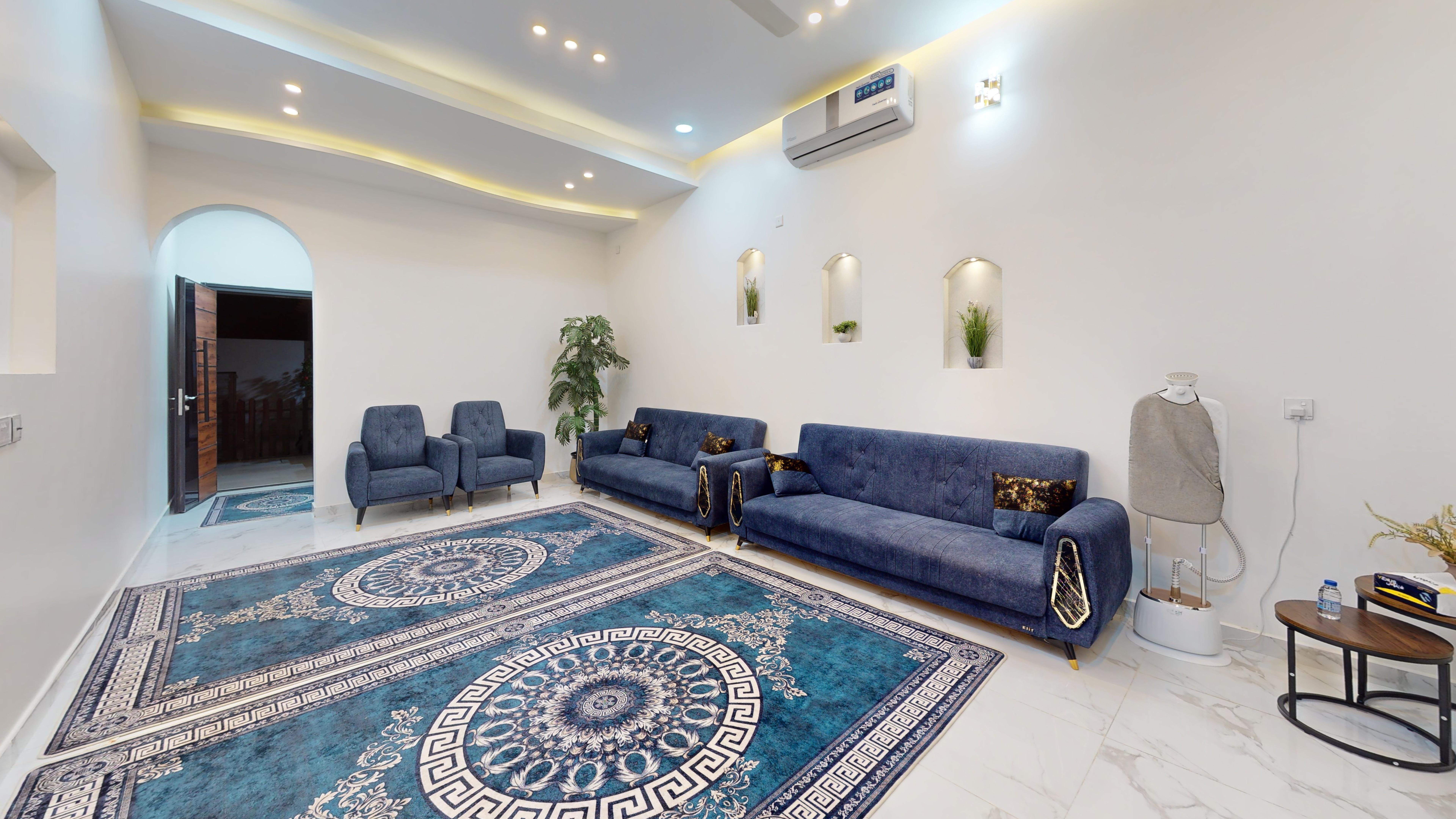 استراحة رافلز، الجبل الأخضر، سيق، الصالة